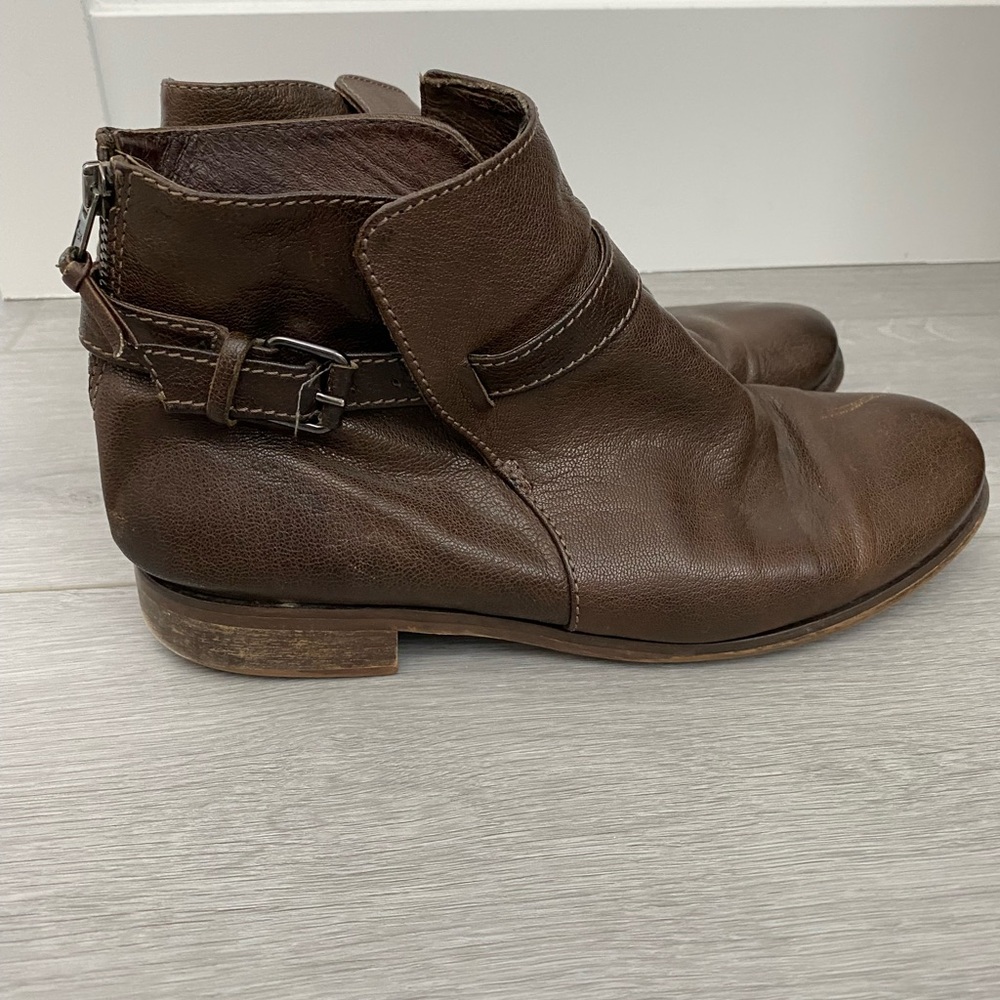 J. Crew Leather Woman’s Dark Brown Ankle Boots Zipper & Buckle